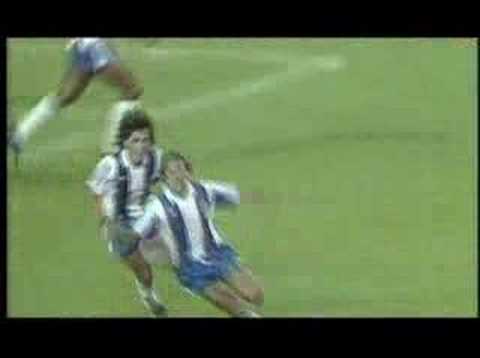 Golo de Madjer, de calcanhar, que deu a Liga dos Campeões 87 ao Porto